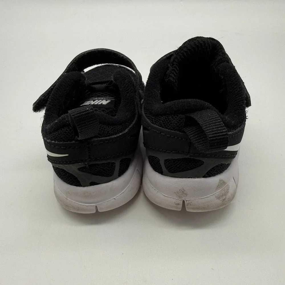 Nike Sneakers Toddler 4C Black Boys Tennis Shoes Mesh Hook Loop DA2692-004